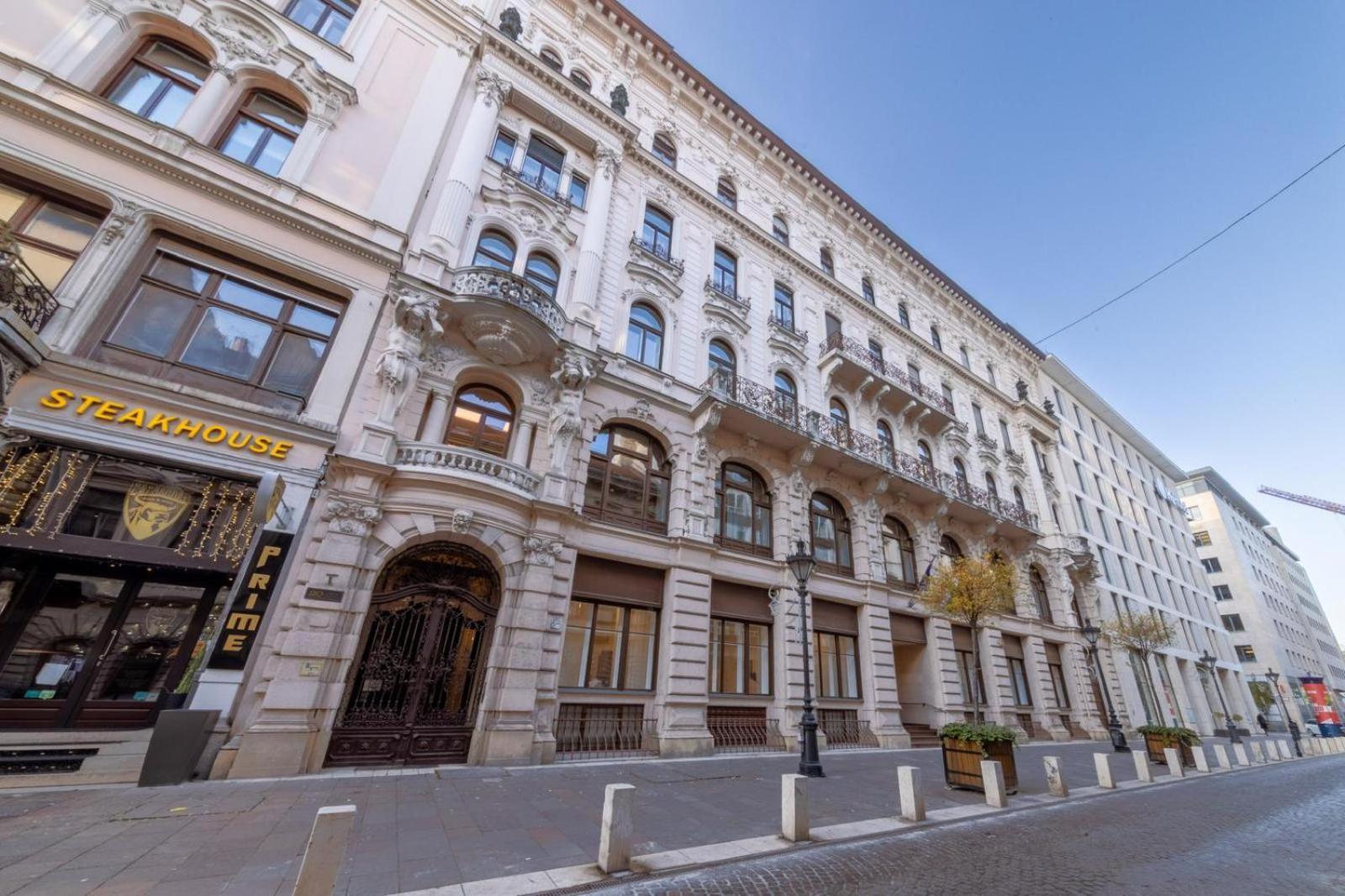Sass Glamour Apartment Next To St Stephen Basilica S1 Budapest Extérieur photo